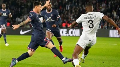 باريس سان جيرمان في مواجهة نارية اللية أمام ليون في الدوري الفرنسي 
