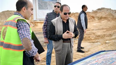 السيسي يتفقد أعمال تطوير محاور محافظة الجيزة
