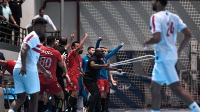 خاص.. الأهلي يدعم فريق اليد بثنائي محترف قبل بطولتي إفريقيا 