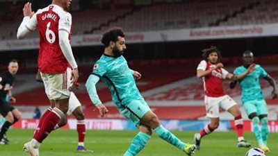 محمد صلاح يقود هجوم ليفربول لمواجهة أرسنال في الدوري الإنجليزي