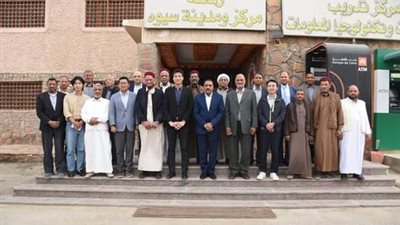 خلال زيارته لواحة سيوة.. محافظ مطروح يلتقي بسفير دولة كوريا الجنوبية 