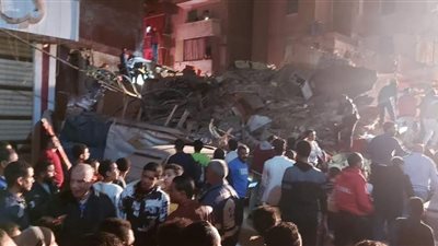 عاجل.. انهيار عقار مأهول بالسكان غرب الإسكندرية وجاري البحث عن الوفيات