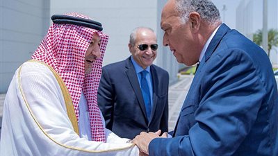 وزير الخارجية يصل جدة للمشاركة في الاجتماع التشاوري لدول الخليج