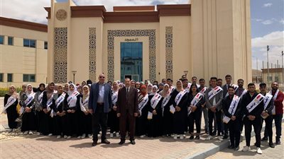 جامعة أسيوط تنظم زيارة ميدانية للطلاب إلى نظيرتها التكنولوجية