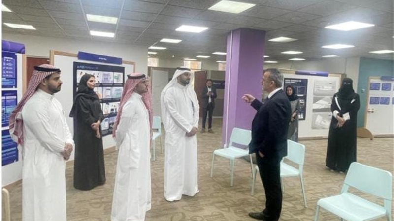 مستشار الديوان الملكي