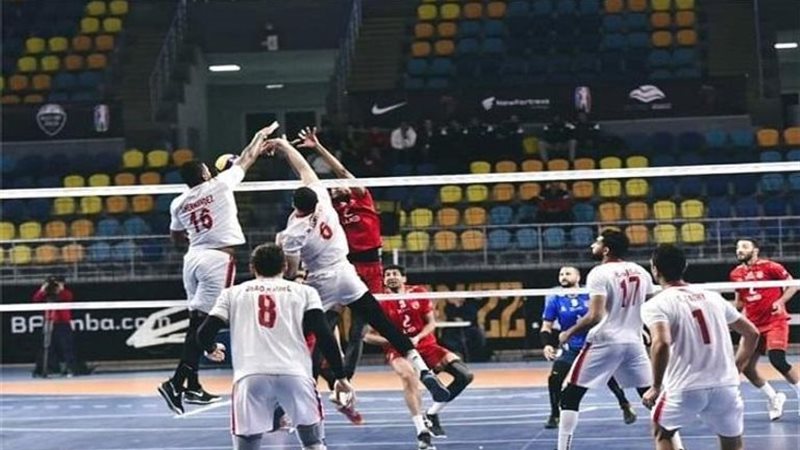 طائرة الأهلي والزمالك