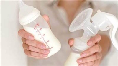 خبيرة في القانون: من حق المرأة أن تأخذ أجر على الرضاعة