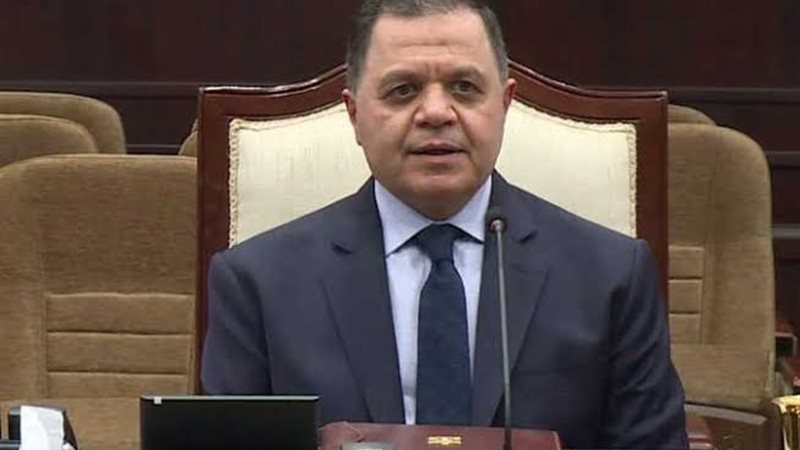 وزير الداخلية يهنئ