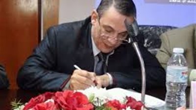 الدردنلي يهنئ جمال عنان  لتوليه عمادة كلية العلوم جامعة الزقازيق