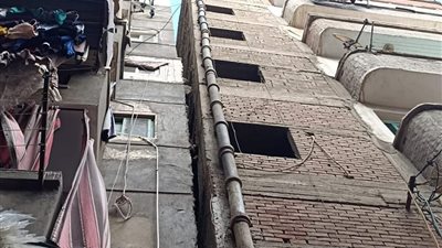 ميل عقار في الإسكندرية يثير ذعر المواطنين