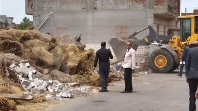 إزالة 25 حالة تعدى على أملاك الدولة بمركز كفر سعد في دمياط