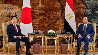 السيسي يستقبل رئيس وزراء اليابان لبحث سبل التعاون بين البلدين 