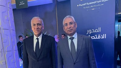 رئيس جامعة المنيا يشهد فعاليات انطلاق الجلسة الافتتاحية لـ الحوار الوطني