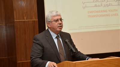 وزير التعليم العالي يعلن حصول مصر على المركز 24 عالمياً