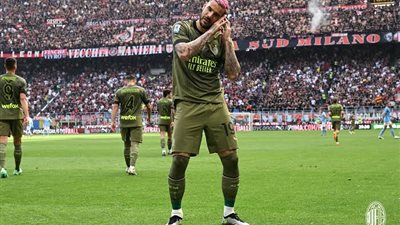 ميلان يفوز علي لاتسيو بهدفين نظيفين ويحتل المركز الرابع في الدوري الإيطالي 