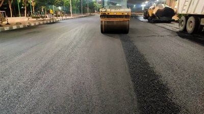 محافظ أسيوط يؤكد استمرار رصف وصيانة الشوارع بالمراكز والأحياء 