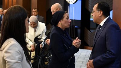 خلال اجتماع مجلس الوزراء .. وزيرة البيئة تستعرض جهود دفع عجلة الاستثمار