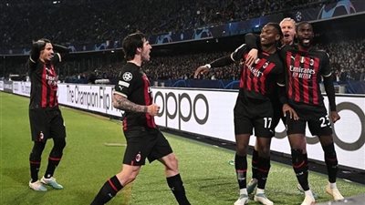 ثلاثي هجومي يقود تشكيل ميلان الرسمي لمواجهة إنتر في نصف نهائي دوري الأبطال 