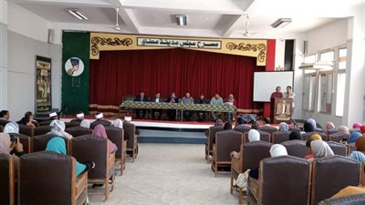 وحدة تكافؤ الفرص بالمنيا تشن حملة حول أمراض القلب والشرايين بمطاي 
