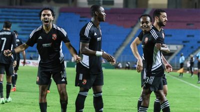 الأهلي يفرض سيطرته .. التشكيل المثالي لذهاب نصف نهائي دوري أبطال أفريقيا 