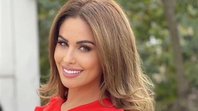  حادث سير بين 4 سيارات.. تفاصيل الحالة الصحية لـ مي سليم