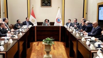 وزير الصحة يطلق خطة لإنشاء مراكز تميز طبية في كل المحافظات