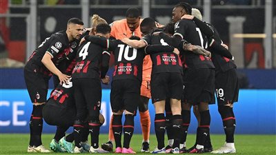 جيرو يقود هجوم ميلان لمواجهة إنتر ميلان في دوري أبطال أوروبا