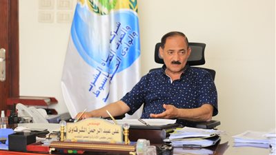 رئيس مياه أسيوط يستقبل فريق المعمل المرجعي لمتابعة جودة مياه الشرب 