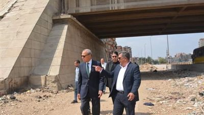 محافظ القليوبية يتابع أعمال تطوير كوبري المصنع الحربي ببنها