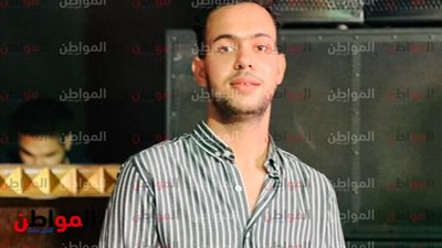 خاص| علي منصور .. حلاق شاب يتحدى الصعاب ويحقق النجاح