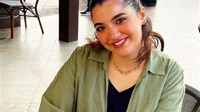 «خليكي فريش».. احتدام الخلاف بين كنزي مدبولي وإياد الموجي وهنيدي يتدخل