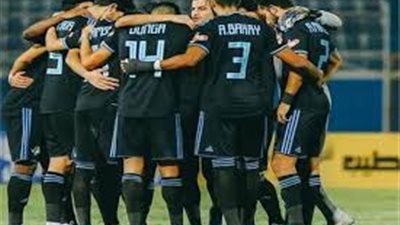 لاكاي يقود هجوم بيراميدز لمواجهة حرس الحدود في الدوري المصري