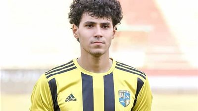 مدافع المقاولون 