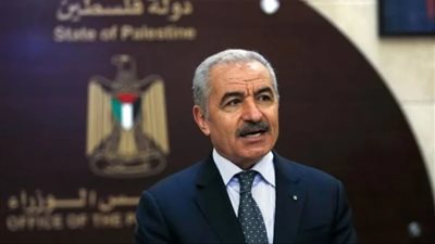 رئيس الوزراء الفلسطيني يصل القاهرة لتطوير التعاون مع مصر