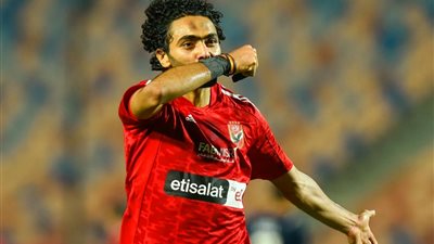 الاهلي يفوز على سيراميكا كليوباترا قبل موقعة 