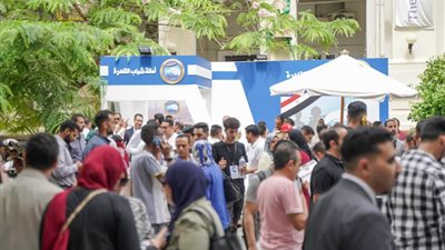أمين شباب الجمهورية بحزب مستقبل وطن يفتتح الملتقي التوظيفي بالجامعة الأمريكية  