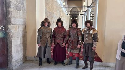 بالصور.. الزي الكازاخي القديم أهم مظاهر افتتاح مسجد الظاهر بيبرس