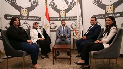النقابات المصرية تسعى لتطوير ضوابط المهن وتعزيز دورها في الحوار الوطني