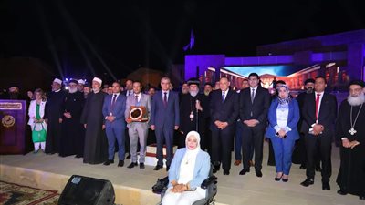 وكيل صحة الشرقية يكرم كبير كتاب إدارة نفقة الدولة لبلوغها سن المعاش