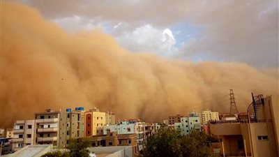 الأرصاد تحذر من منخفض جوي يجلب عواصف ترابية وارتفاع  بدرجات الحرارة 