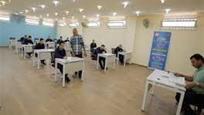 نزلاء مراكز الإصلاح والتأهيل يؤدون امتحانات الثانوية العامة في أجواء مناسبة