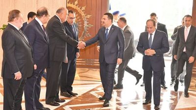 السيسي يستقبل رئيس وزراء العراق ويؤكد دعم مصر لأمنه واستقراره