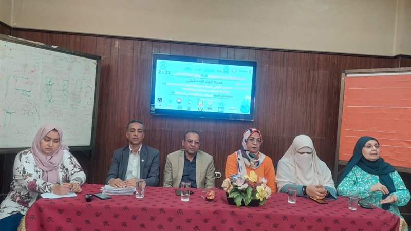 ندوة إعلام قنا