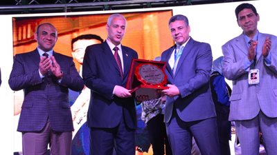 جامعة أسيوط تشهد حفل تخريج الدفعة 25 من كلية الخدمة الاجتماعية