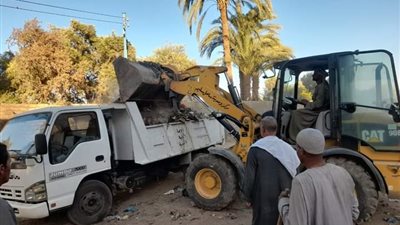 رفع 500 طن مخلفات.. محافظ أسيوط يشهد حملات نظافة مكبرة