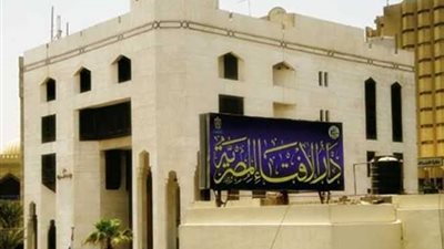 ما حكم كثرة الانشغال بالتصوير أثناء أداء مناسك الحج والعمرة؟.. الإفتاء تجيب