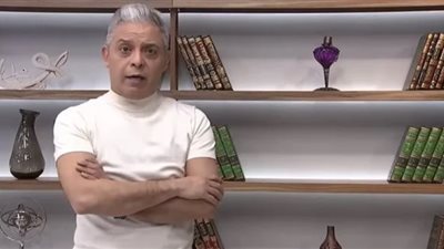 تأجيل محاكمة معتز مطر وآخرين في تهمة تمويل الإرهاب