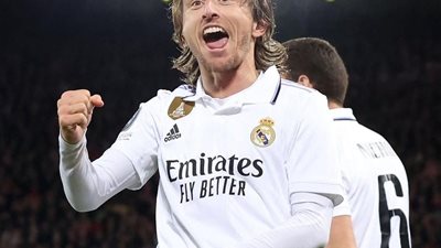 ريال مدريد يجدد عقد لوكا مودريتش