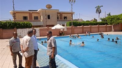 لجنة خاصة تتابع حمامات السباحة في أسيوط خلال عيد الأضحى