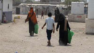 مركز الملك سلمان للإغاثة يوزع أضاحي في محافظات اليمن